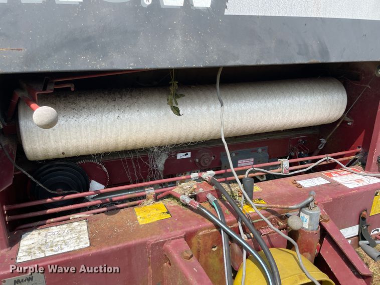 image for item KK9483 M&W 4590  round baler