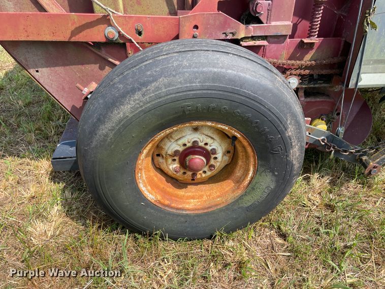 image for item KK9483 M&W 4590  round baler