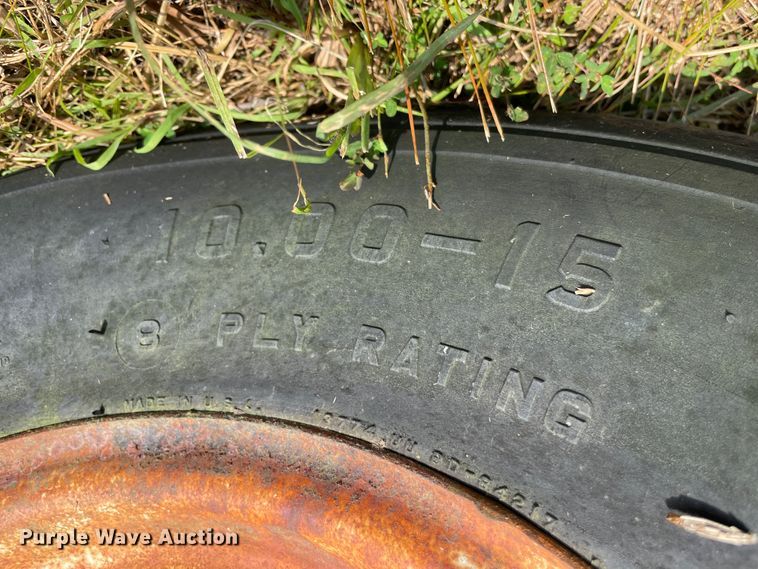 image for item KK9483 M&W 4590  round baler