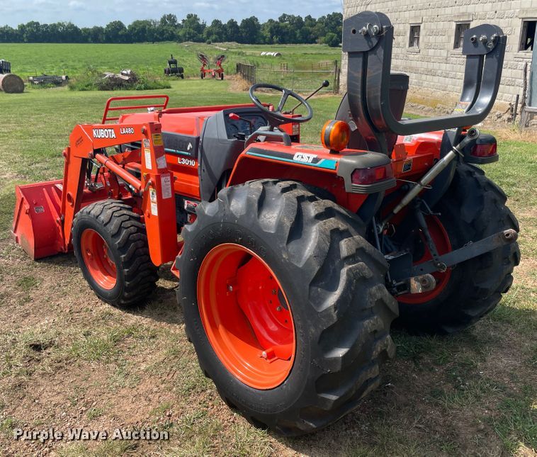 image for item KK9485 Kubota L3010GST  MFWD tractor