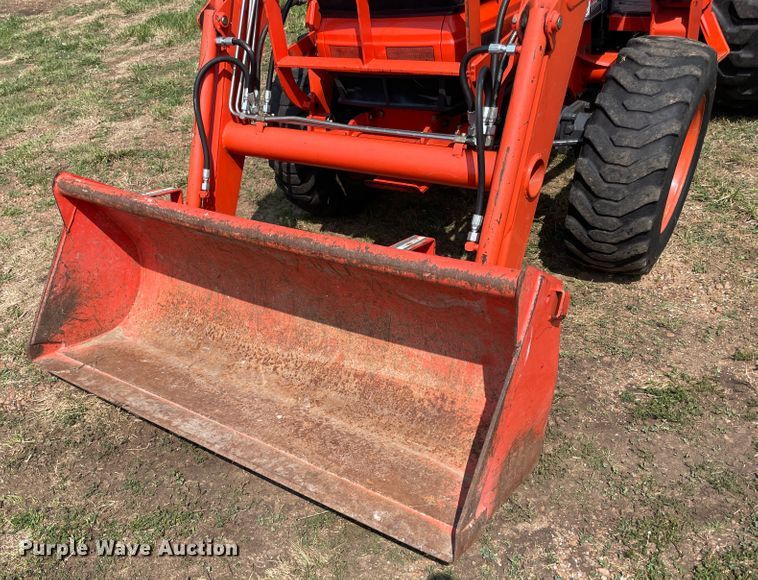 image for item KK9485 Kubota L3010GST  MFWD tractor