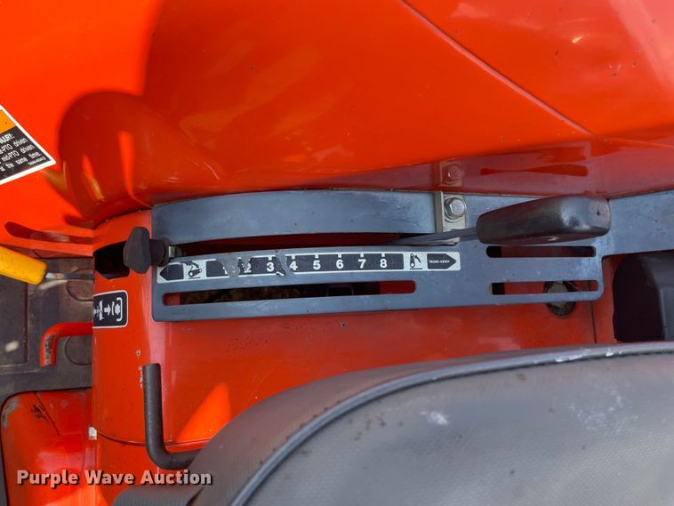 image for item KK9485 Kubota L3010GST  MFWD tractor