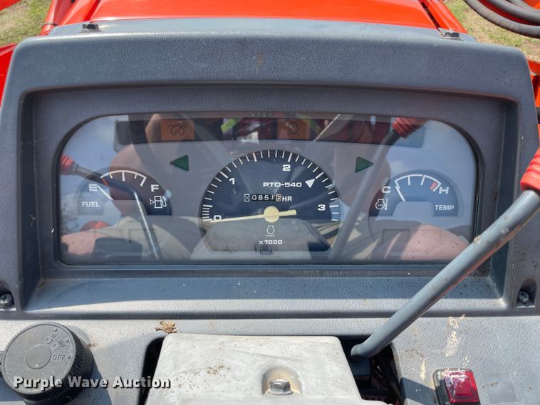 image for item KK9485 Kubota L3010GST  MFWD tractor