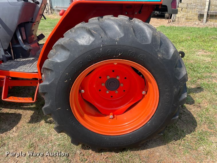 image for item KK9485 Kubota L3010GST  MFWD tractor