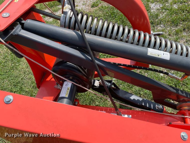 image for item KK9489 Kubota DM2028  disc mower