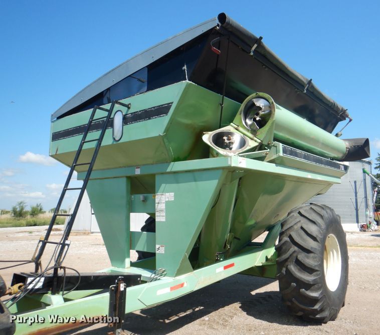 image for item KW9801 1997 Parker 710  grain cart