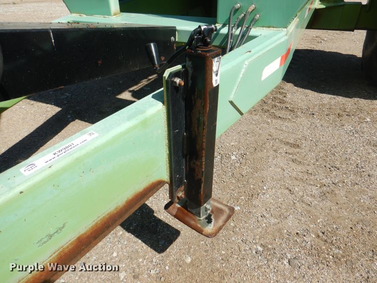 image for item KW9801 1997 Parker 710  grain cart