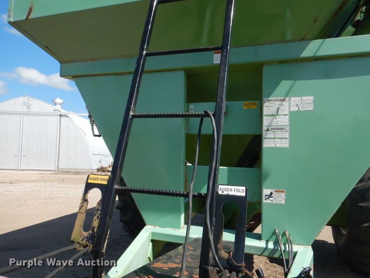 image for item KW9801 1997 Parker 710  grain cart