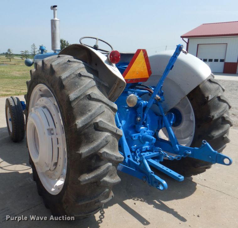 image for item KW9866 Ford 5000  tractor