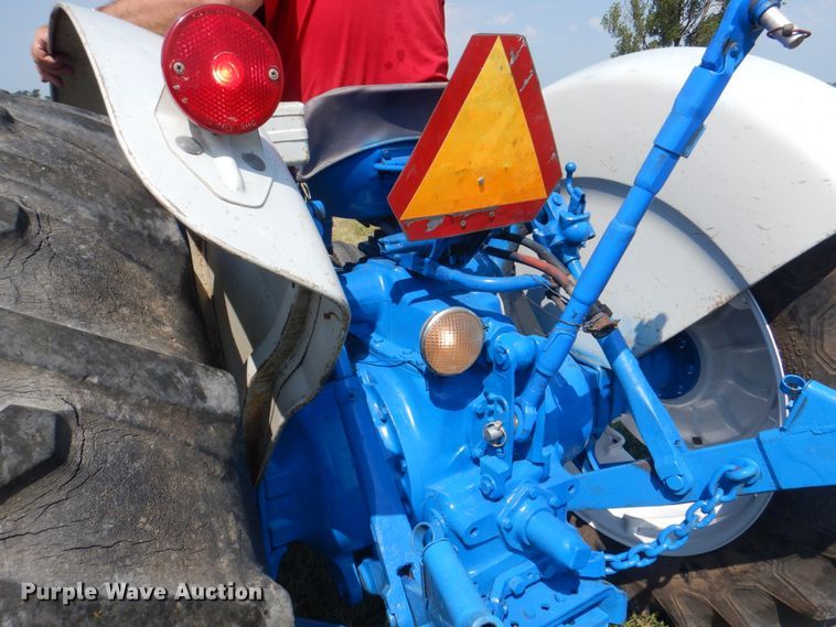 image for item KW9866 Ford 5000  tractor