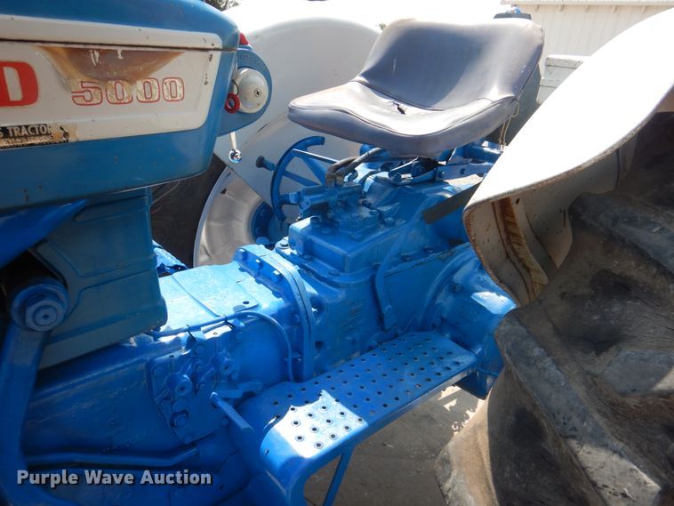 image for item KW9866 Ford 5000  tractor