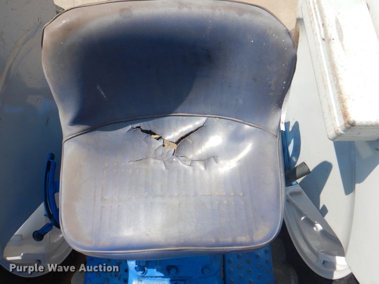 image for item KW9866 Ford 5000  tractor