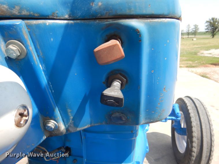 image for item KW9866 Ford 5000  tractor