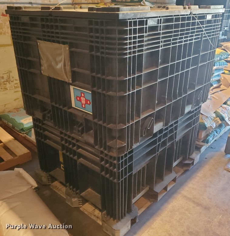 image for item KY9173 (10) Buckhorn CenterFlow bulk seed boxes