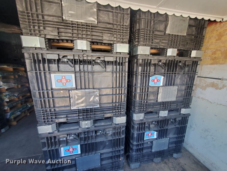 image for item KY9173 (10) Buckhorn CenterFlow bulk seed boxes