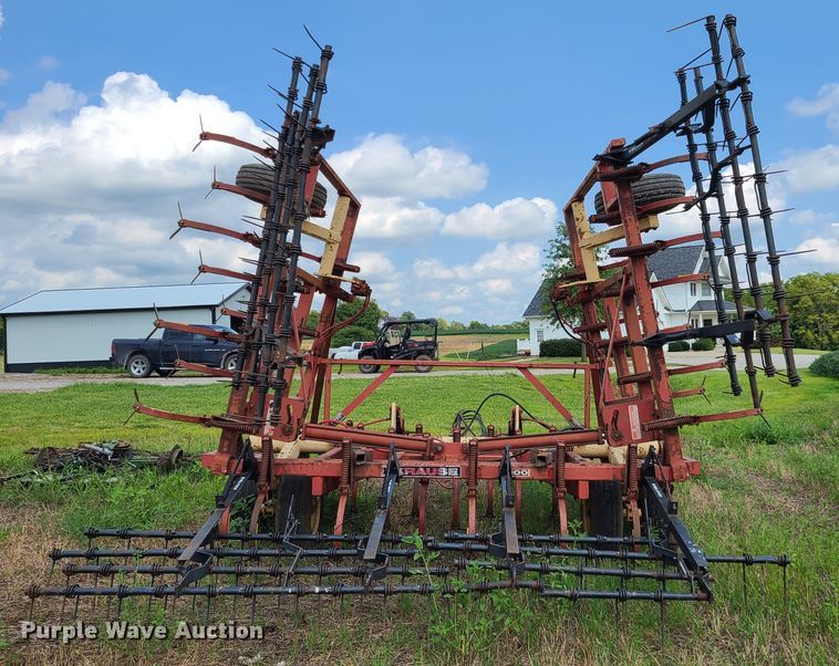 image for item L1268 Krause 4126  field cultivator