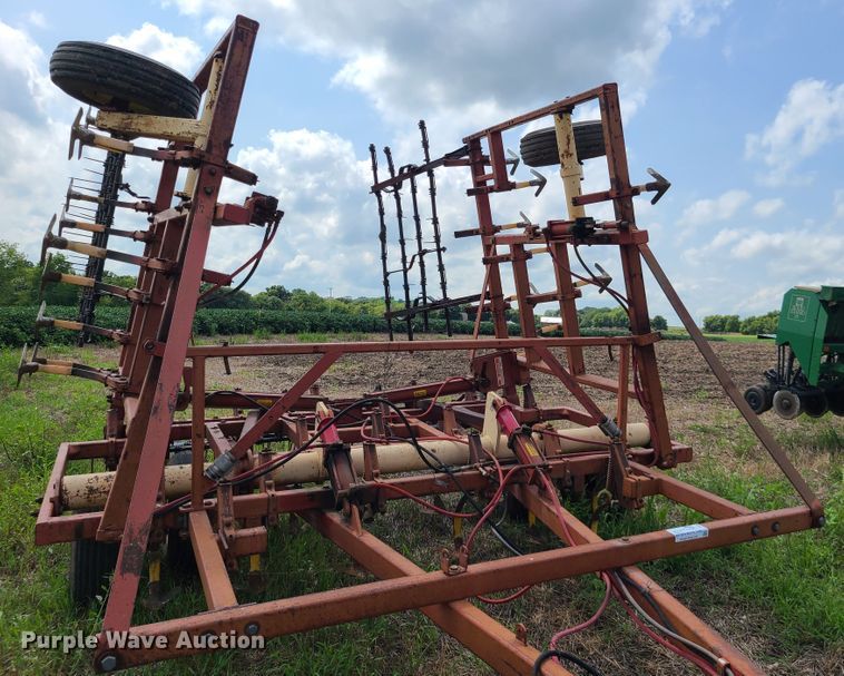 image for item L1268 Krause 4126  field cultivator
