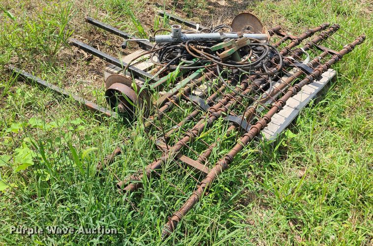 image for item L1269 Great Plains Solid Stand 15  grain drill