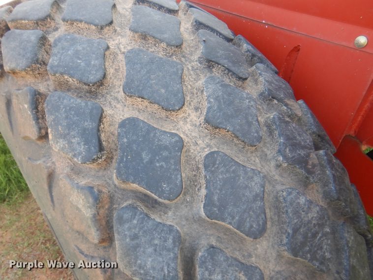 image for item DK2295 2007 New Holland HW325  windrower