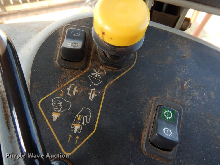 image for item DK2296 2007 New Holland HW325  windrower