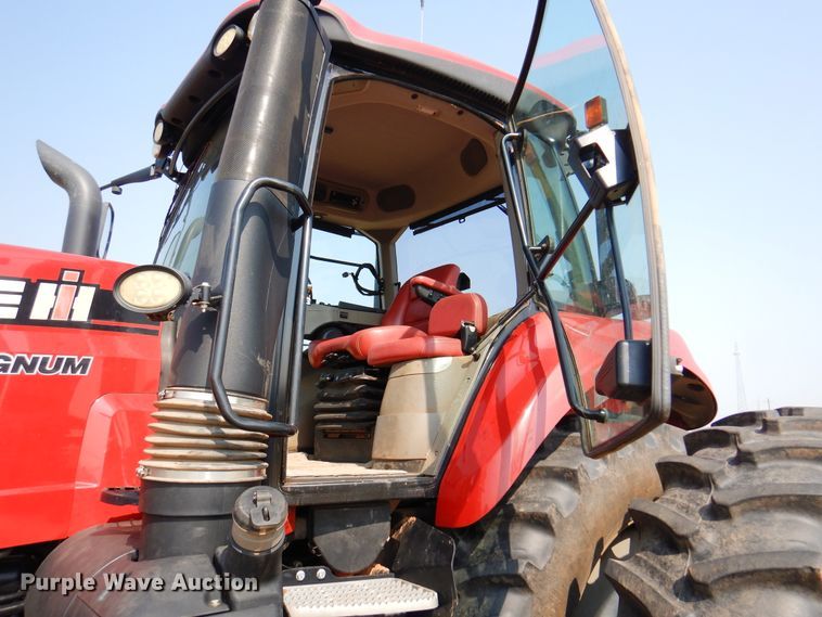 image for item DK2297 2015 Case IH Magnum 310  MFWD tractor