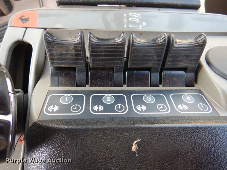 image for item DK2297 2015 Case IH Magnum 310  MFWD tractor