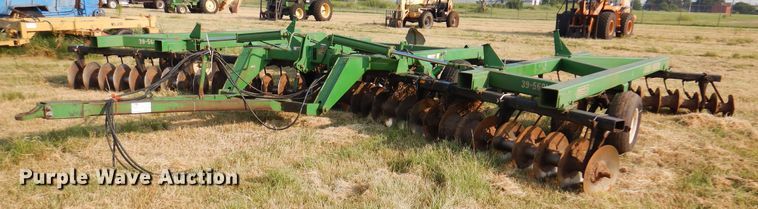 image for item DK2298 John Deere 650  double off-set disk