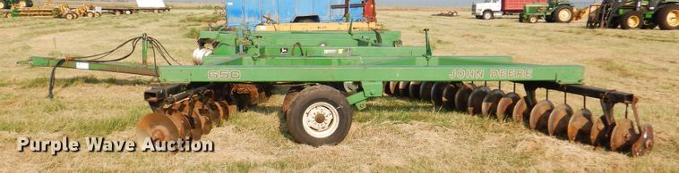 image for item DK2298 John Deere 650  double off-set disk