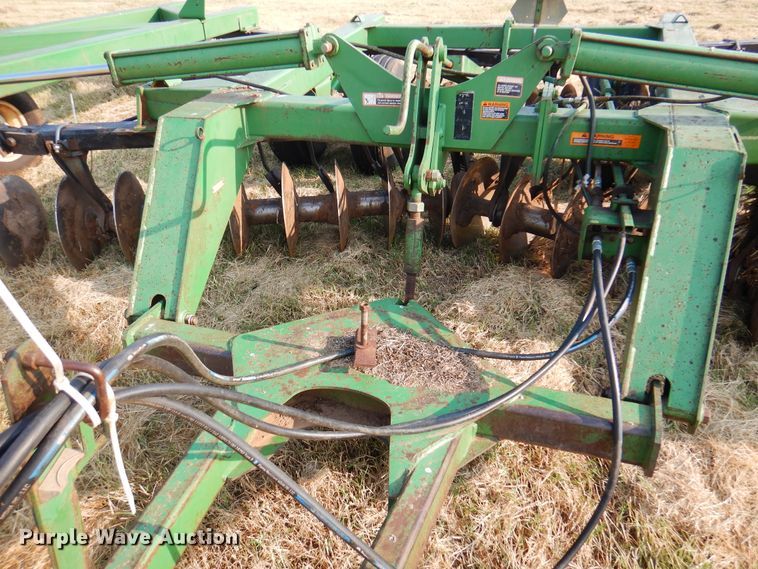 image for item DK2298 John Deere 650  double off-set disk