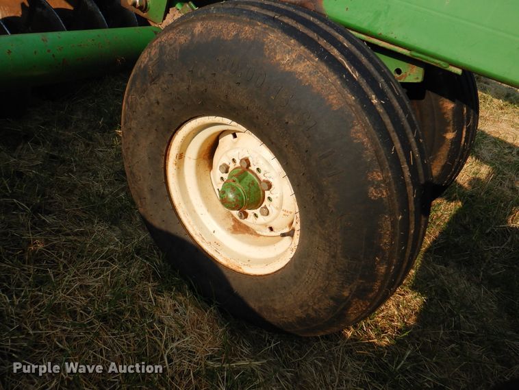 image for item DK2298 John Deere 650  double off-set disk