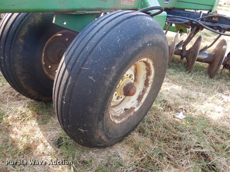 image for item DK2298 John Deere 650  double off-set disk