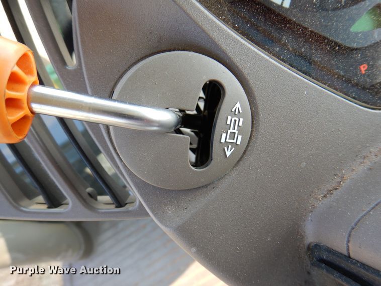 image for item DK2299 John Deere 6105R  tractor