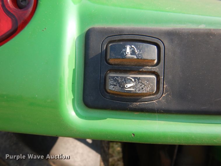 image for item DK2301 2014 John Deere 6105R  tractor