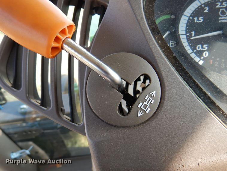 image for item DK2301 2014 John Deere 6105R  tractor