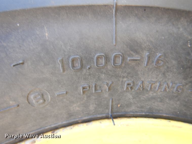 image for item DK2301 2014 John Deere 6105R  tractor