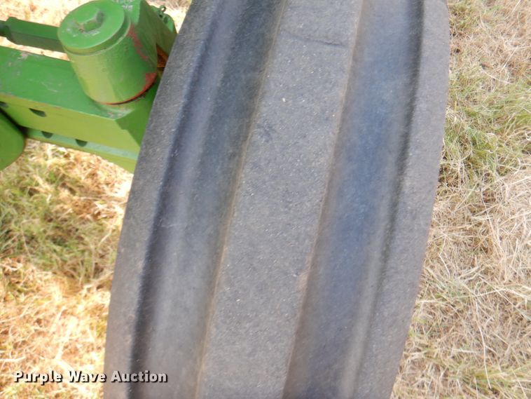 image for item DK2301 2014 John Deere 6105R  tractor