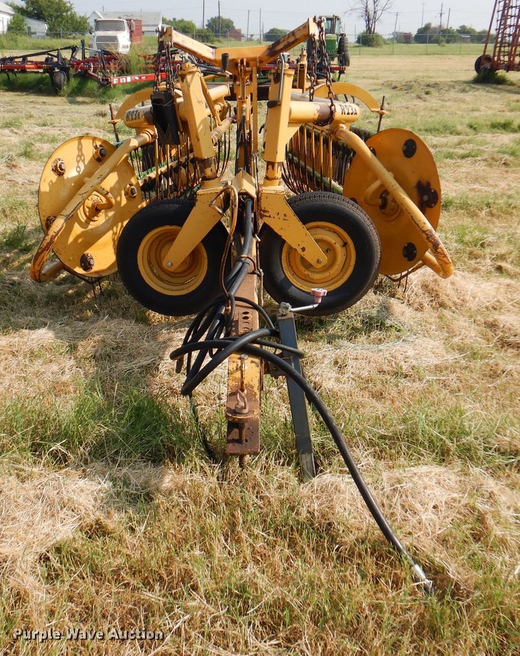 image for item DK2303 Vermeer R23A  hay rake