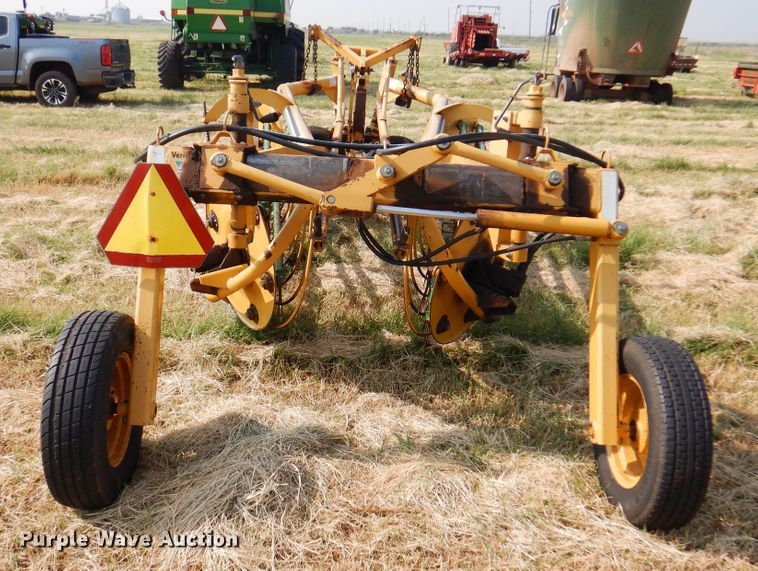 image for item DK2303 Vermeer R23A  hay rake