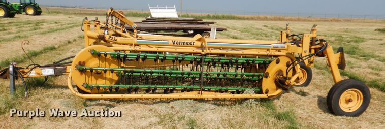 image for item DK2303 Vermeer R23A  hay rake