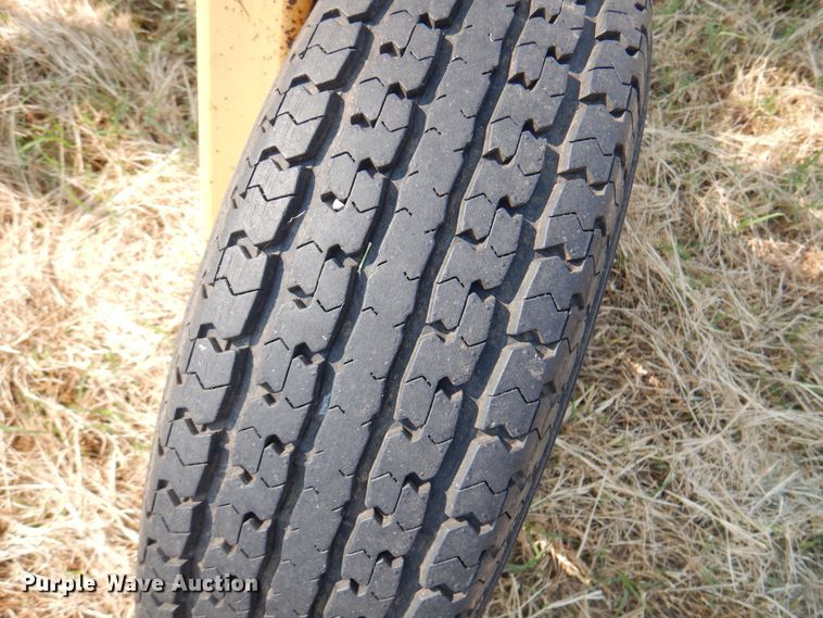 image for item DK2303 Vermeer R23A  hay rake