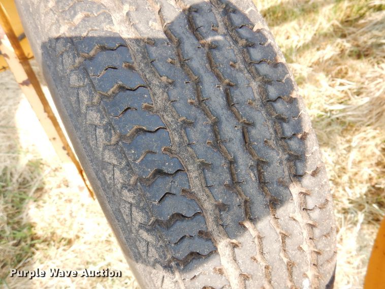 image for item DK2303 Vermeer R23A  hay rake