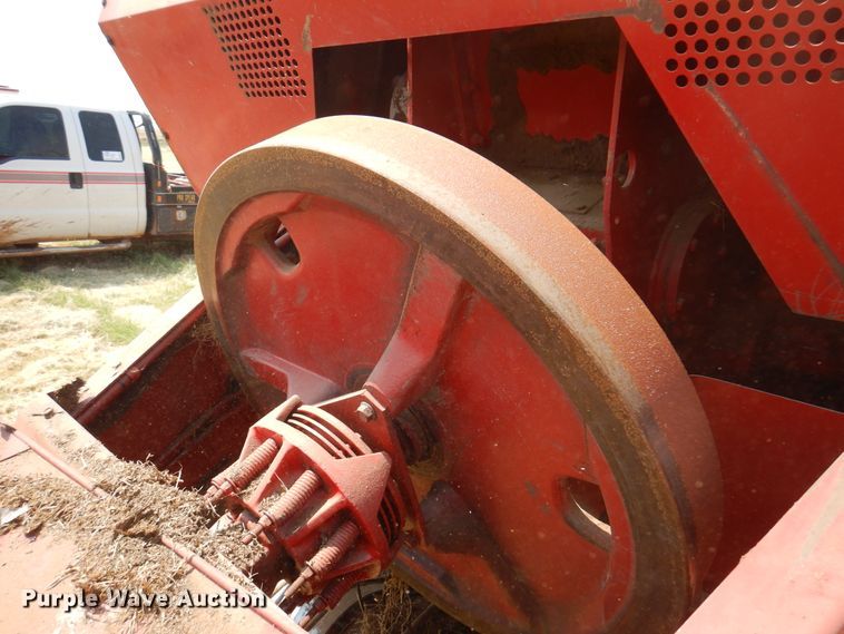 image for item DK2312 1998 Case IH 8590  large square baler