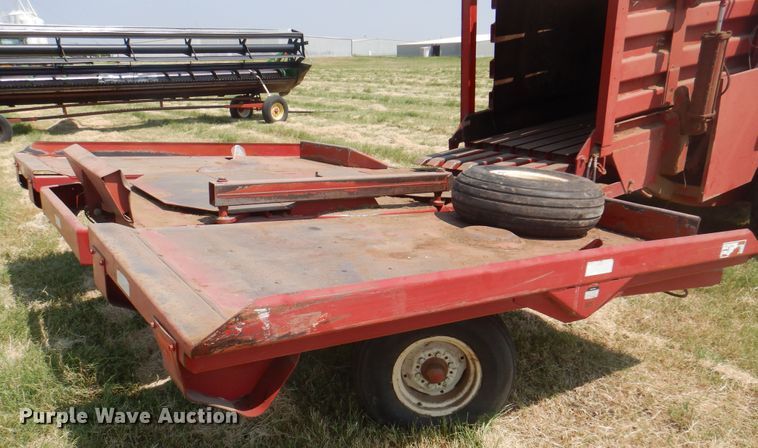 image for item DK2312 1998 Case IH 8590  large square baler