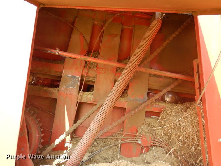 image for item DK2313 1989 Hesston 4900  large square baler