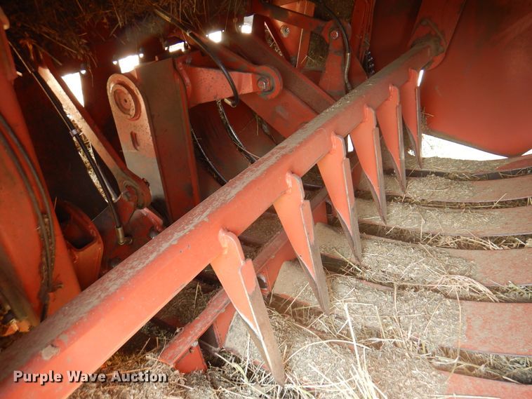 image for item DK2313 1989 Hesston 4900  large square baler