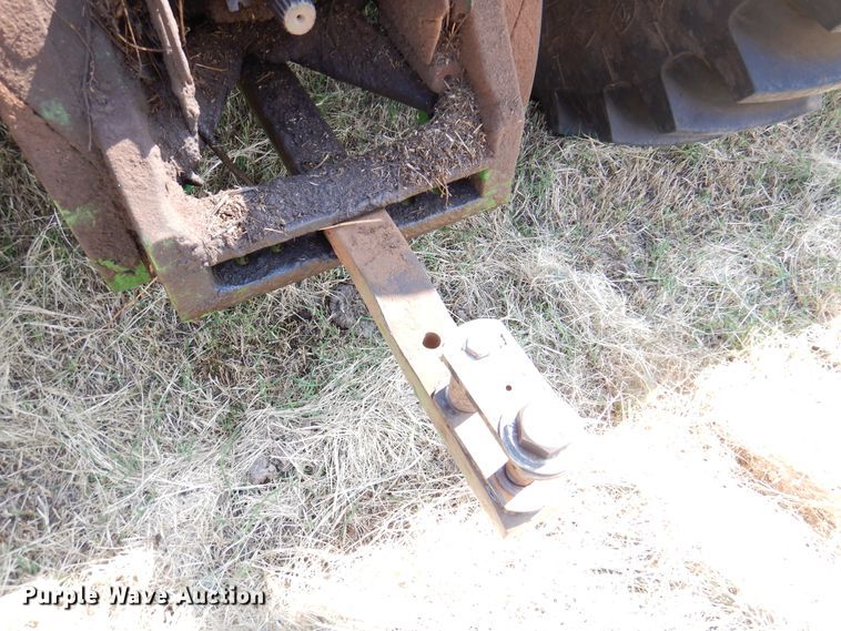 image for item DK2314 1996 John Deere 8400  MFWD tractor