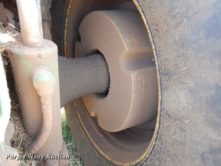 image for item DK2314 1996 John Deere 8400  MFWD tractor