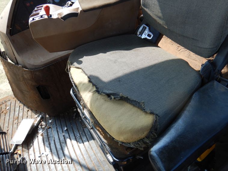 image for item DK2314 1996 John Deere 8400  MFWD tractor