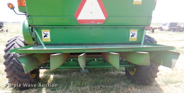 image for item DK2317 1993 John Deere 9500  combine