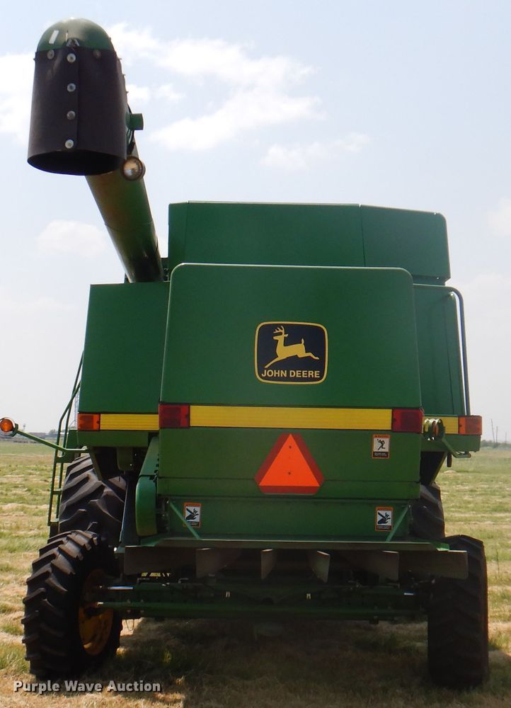 image for item DK2318 1998 John Deere 9510  combine